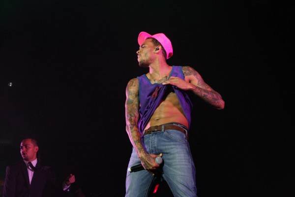 Chris Brown demandado
