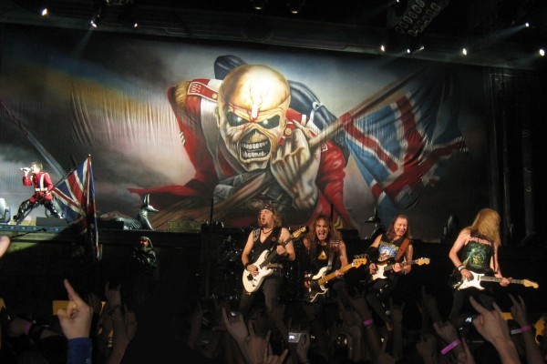 Iron Maiden gira 2016