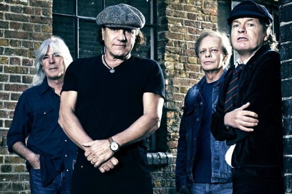 ACDC 8
