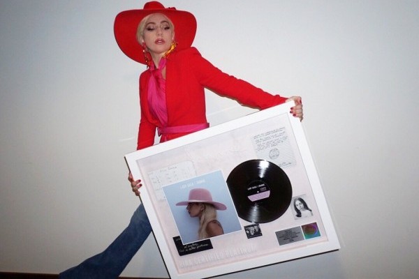 Lady Gaga 70