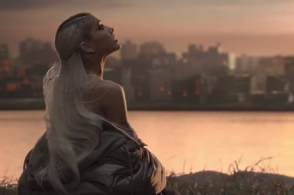 Ariana Grande 68