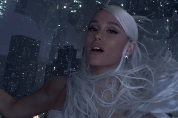 Ariana Grande 83