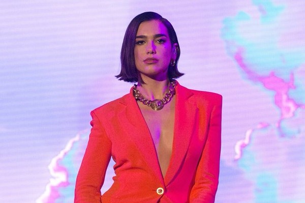 Dua Lipa 35