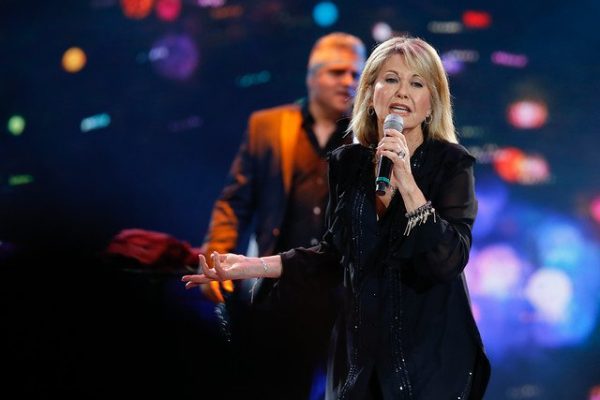 Olivia Newton-John 3