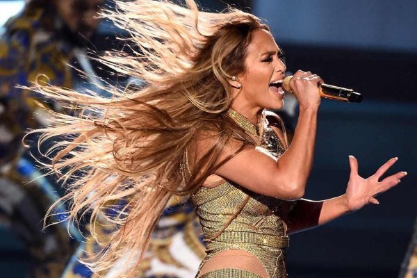 Jennifer Lopez 86