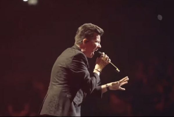 Rick Astley giant